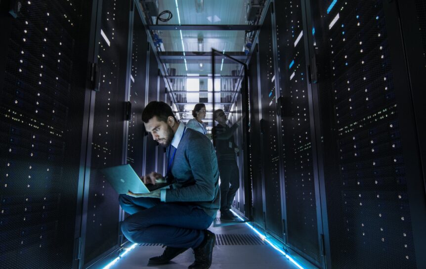 Illustrasjonsbilde av Out of Band Management.