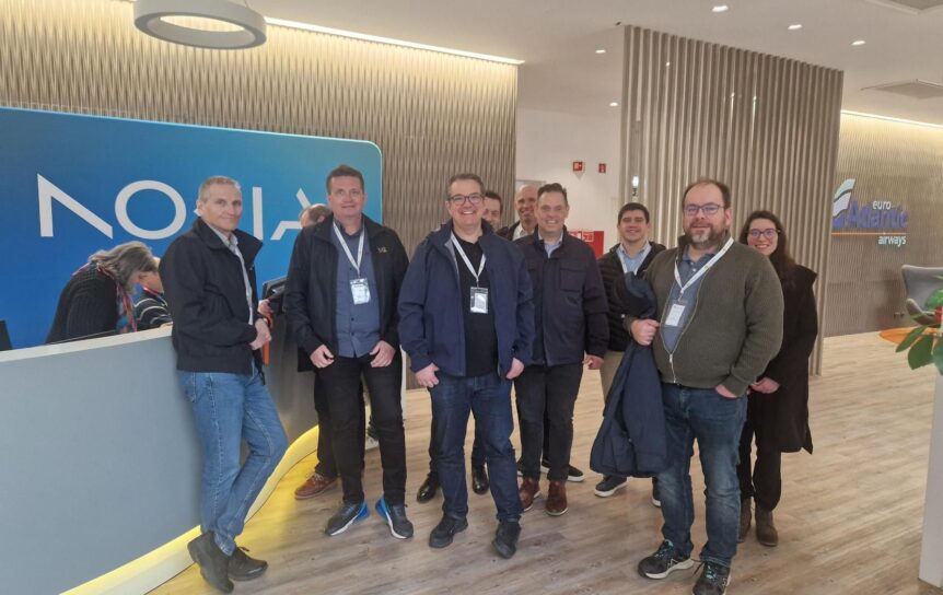 Gruppe mennesker hos Nokia.